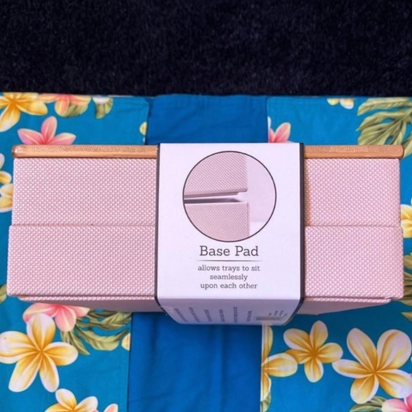 Heritage Living stackable jewelry organizer trays with bamboo lid - Picture 3 of 7